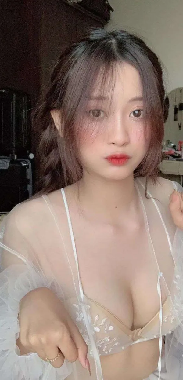 Bộ ảnh gái xinh vòng một khủng cực đỉnh