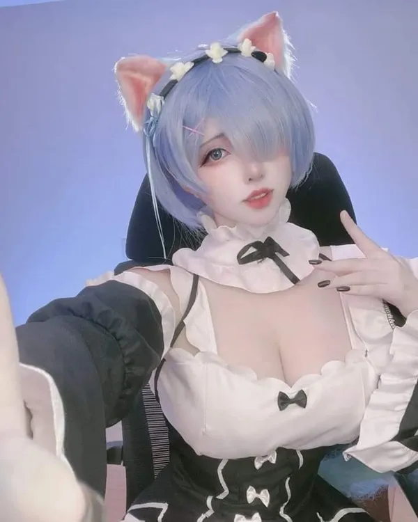 Ảnh gái xinh cosplay anime đầy quyến rũ