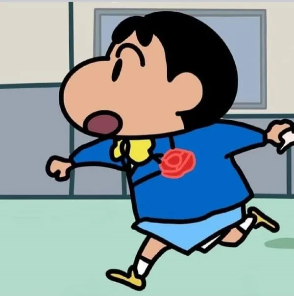 Có một hình ảnh hoạt của cậu bé đá quả bóng