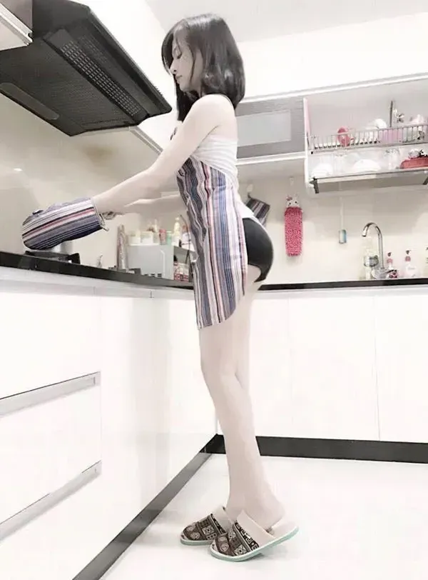 Chiêm Ngưỡng Những Ảnh Mông To Đẹp Không Góc Chết
