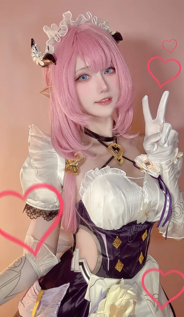 Cosplay thiếu nữ Nhật khoe dáng chuẩn