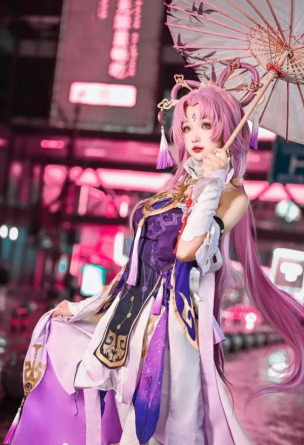 Hình cosplay gợi cảm trong mọi góc nhìn