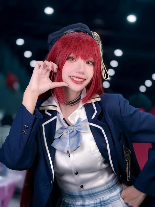 Ảnh houshou marine hentai có một người phụ nữ mái tóc đỏ chụp