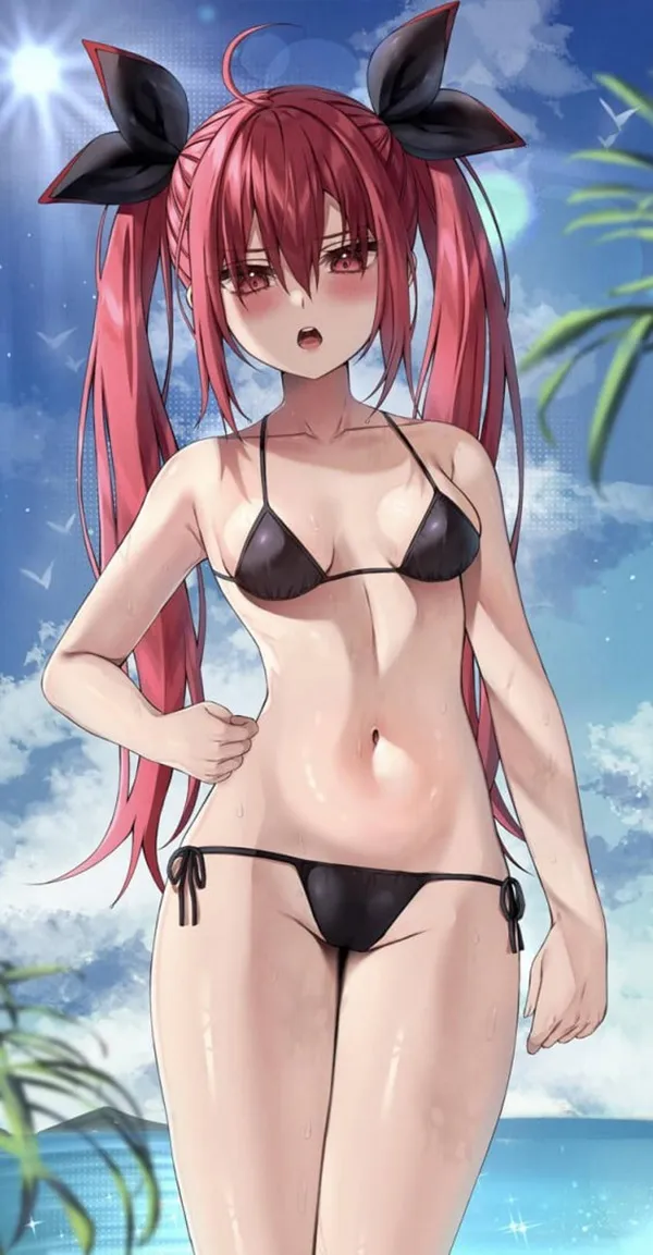 Ảnh kotori itsuka sexy có một người phụ nữ mặc bikini đứng trên bãi biển