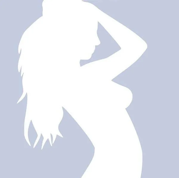Bức tranh của một hình bóng người phụ nữ bằng tay trên đầu
