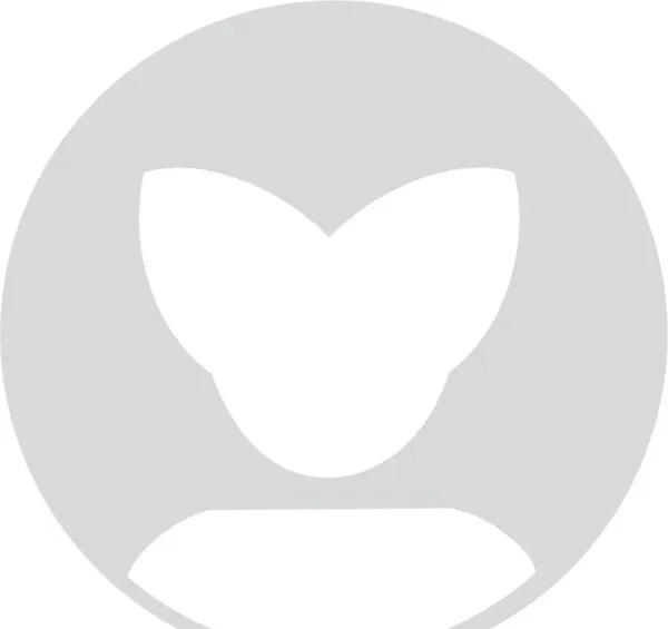 Hình bóng của một con bướm trong vòng tròn trên nền trắng
